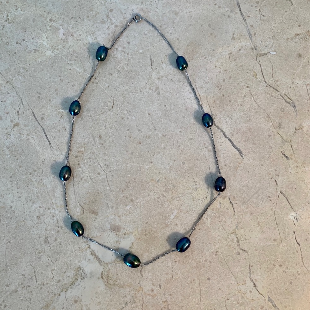 Freshwater pearl necklace